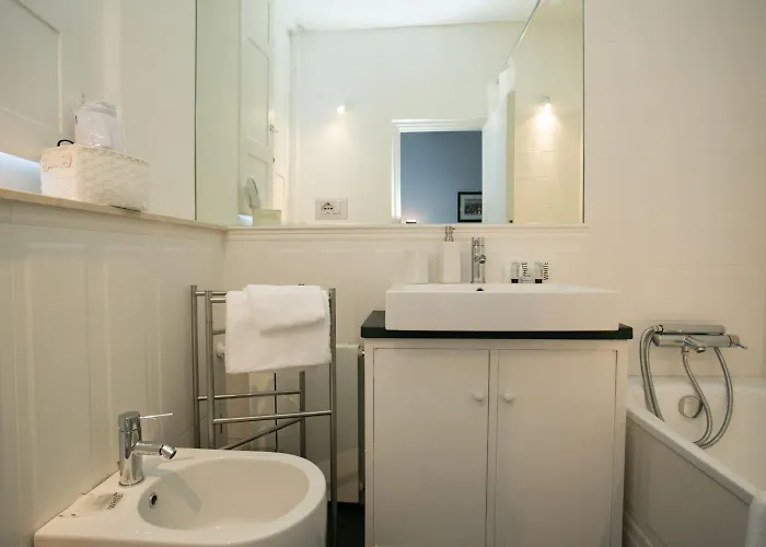 Your Prestigious Penthouse At The Spanish Steps