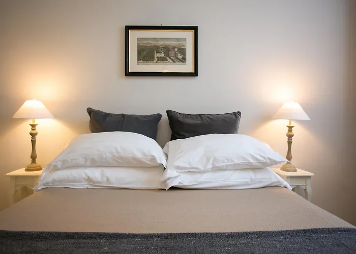 Appartement Your Prestigious Penthouse At The Spanish Steps *