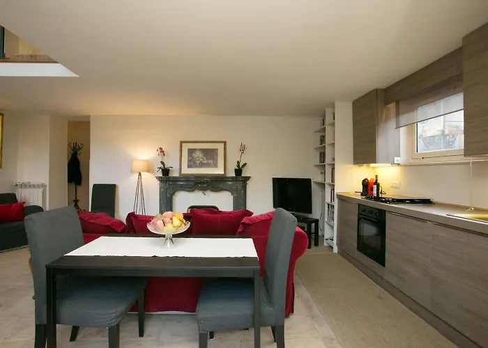 Your Prestigious Penthouse At The Spanish Steps Appartement Rome