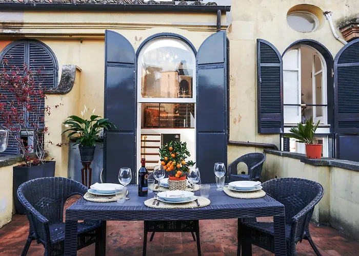 Your Prestigious Penthouse At The Spanish Steps Appartement *