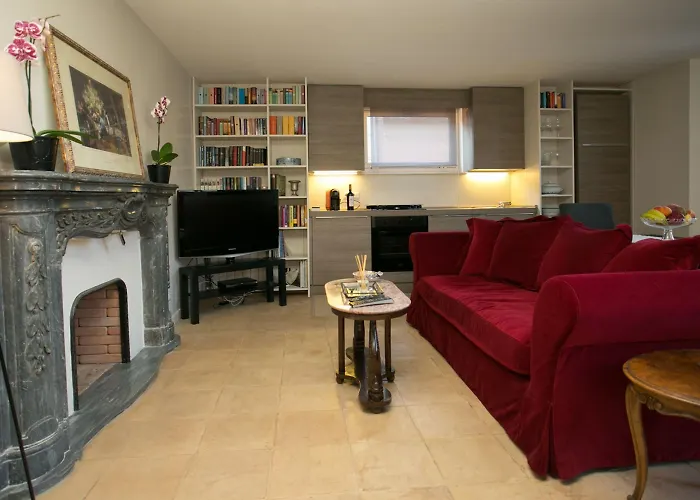 Appartement Your Prestigious Penthouse At The Spanish Steps Rome